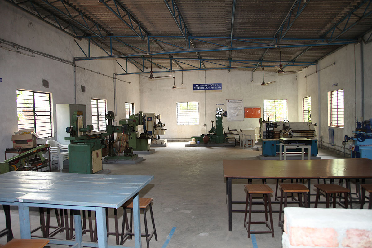 Fluid Mechanics Lab